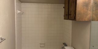 Bryan - 1 bedroom / 1 bath - duplex - fenced in area behind unit. Near 29th street. Gallery 14