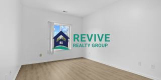 15715 Parkway Lane Gallery 17