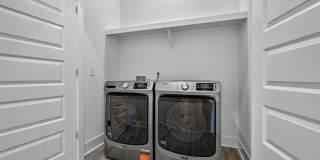 Modern Comfort in the Heart of Johns Island Gallery 49