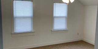 1511 Ripley Street , a large 3 bedroom with fence yard Gallery 22