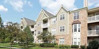 The Reserve at Wauwatosa Village Gallery 24