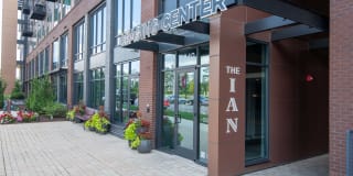 The Ian Apartments Gallery 25