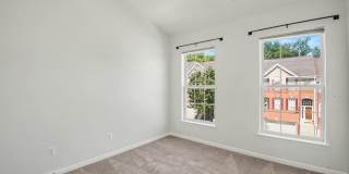 213 SPENCER Terrace SE Gallery 22