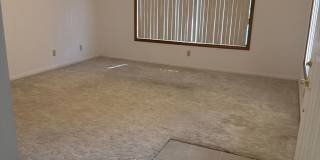 4 beds, 2 baths, 2 car garage . Boulder City RV parking Gallery 21