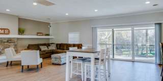Nob Hill Apartments Gallery 32