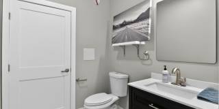 Free Internet + Mountain Views! Come see this charming 3BR Townhome in Denver - Perfect for Roommates or Small Family! Gallery 21