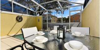 Modern Townhome in quiet neighborhood: 3BR, Pool & Near Disney Gallery 5