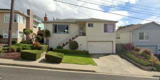 2 Bed / 1 Bath Home with Yard in Desirable SSF Neighborhood Gallery 1