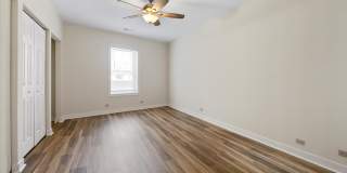 3504 N Sheffield Ave Gallery 1