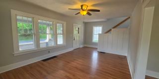 Kent 3 bedroom 1 bath Single Family Home Gallery 7