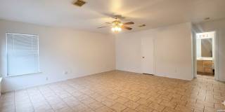 5715 Lovett Oaks Gallery 7