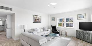 240 Seaview Court # 211 Gallery 3