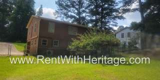 GREAT HOME / 3 BEDROOMS AND BONUS ROOM / GREAT LOCATION /  PRIVATE FENCED YARD Gallery 41
