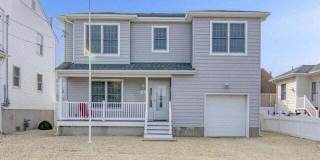 26 Newark Avenue Gallery 1