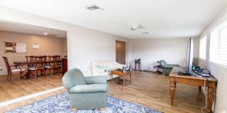 6 Bedroom 3.5 Bathroom Tri-Level Home In Tempe close to ASU Gallery 26