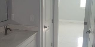 653 Foxchase Drive Gallery 19