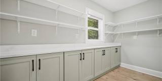 6048 River Road Gallery 24