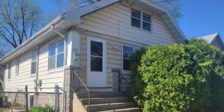 Spacious and Ready 3-4 Bedroom 1.5 Bath Spacious and Ready 3-4 Bedroom 1.5 Bath Gallery 1