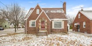 20831 Lakeshore Boulevard Gallery 1