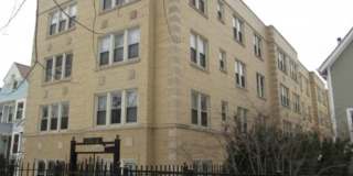 1914 West Lunt Avenue Gallery 1
