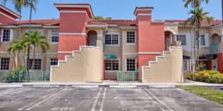 7085 NW 173rd Dr Gallery 1