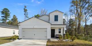 Flexible Living Starts Here – 5BR Home with Loft in Rincon’s Raindance Neighborhood Gallery 1