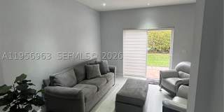 4746 Lago Vista Dr Gallery 20