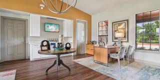 Crenshaw Grand Apartments Gallery 19