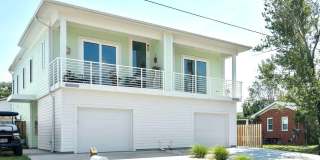 Charming 3BR Townhouse in Carolina Beach walking distance from the beach Charming 3BR Townhouse in Carolina Beach walking distance from the beach Gallery 1
