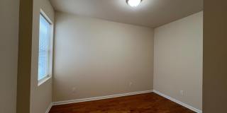1516 W DIAMOND ST #D Gallery 9