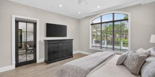 2425 Delmar Place Gallery 5