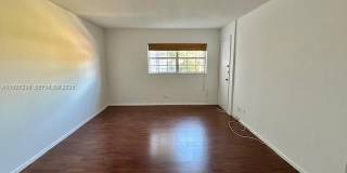 8101 SW 72nd Ave Gallery 9