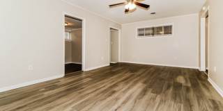 1600 Grove Hill Road Gallery 6