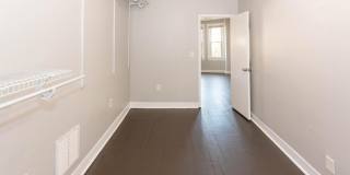 Spacious 3 Bedroom Townhome Gallery 26