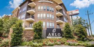 Arlo Memorial Gallery 17