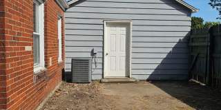 Very updated, cozy two bedroom across from BGHS Gallery 1
