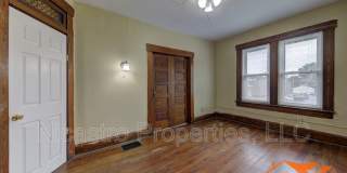 363 E 12th Avenue Gallery 36