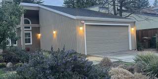 343 Flaming Oak Dr Gallery 1