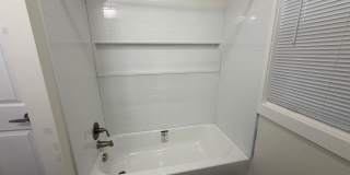 196 N BROADWAY Gallery 11