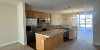Spacious 3 - Bedroom / 2.5 Bath Condo in Desirable Town Green Village Gallery 6