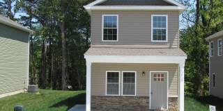 Great 3 Bed/1.5 Bath Home in the Heart of Hickory - Open Floor Plan - Modern Kitchen - Flat Backyard - Washer/Dryer Included Gallery 1