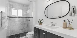 930 N 11th Ct Gallery 40