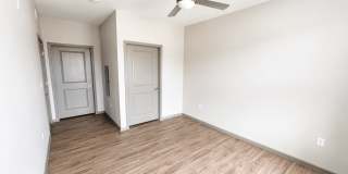 Crossing At Mill Creek - Affordable Housing Gallery 21