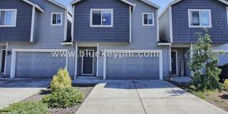 3 Bed, 2.5 Bath Townhome in Walnut Grove Gallery 1