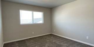 Luxury Townhome Living in South Bismarck location! Gallery 6