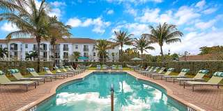 Blu Atlantic Gallery 44