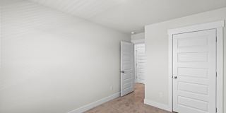 Brand New Townhome- Bike to the beach!!! **MOVE-IN SPECIAL** Gallery 22