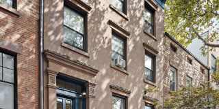 43 Douglass Street Gallery 11