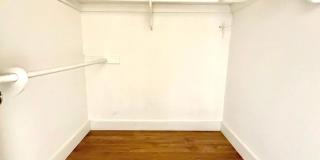 Spacious 4b 2b single-story house in Winnetka! Gallery 9