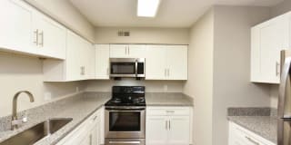 Icon Waverly Gallery 50